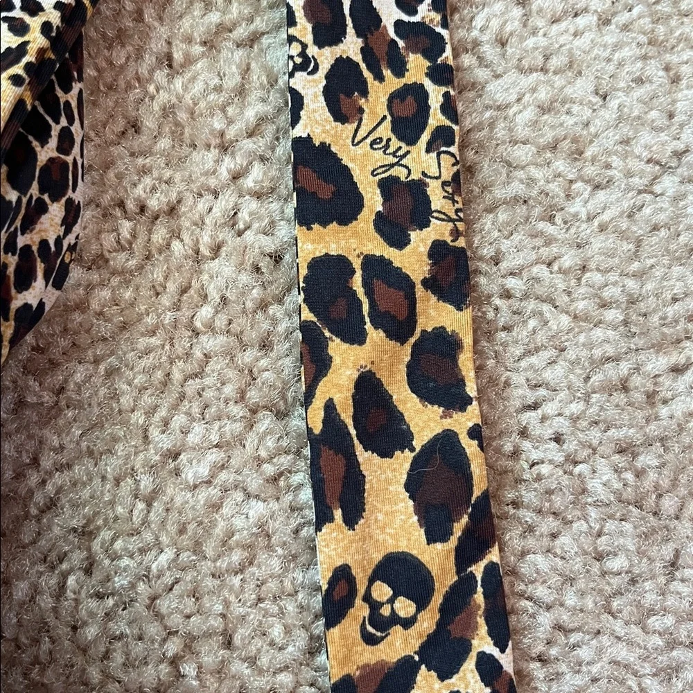 Victoria’s Secret Miraculous Bombshell Very Sexy Leopard Floral Bikini Top